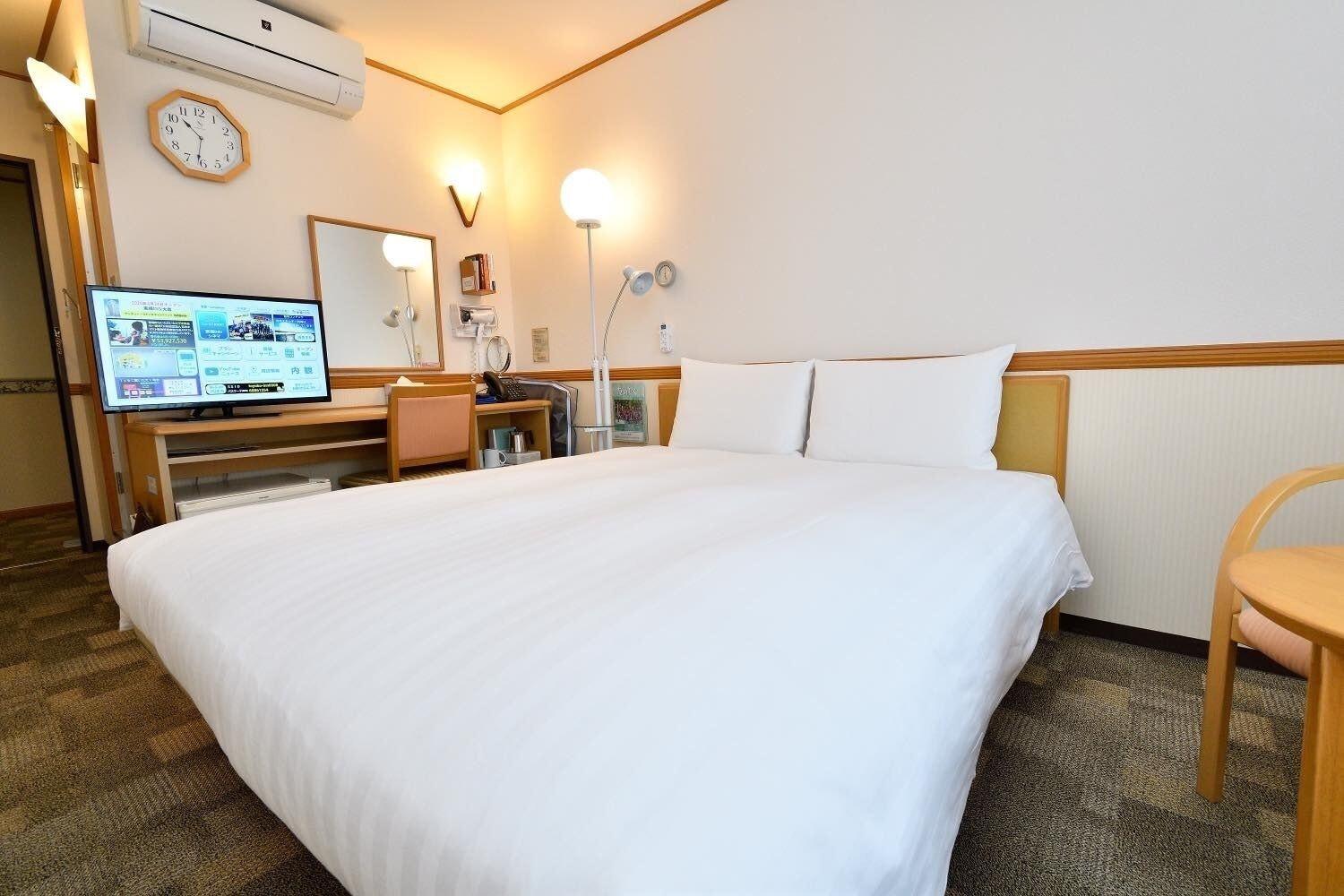 Toyoko Inn Hokkaido Kushiro Juji-Gai Exterior photo
